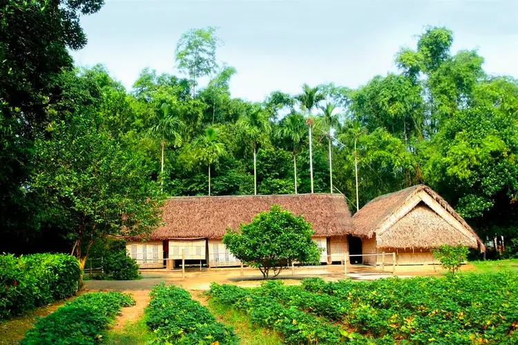 CÔNG TY CỔ PHẦN DU LỊCH LẠC HỒNG VIỆT NAM